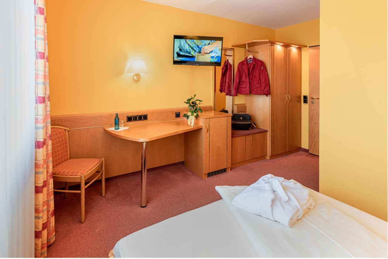 Kishotel Am Kurpark Bad Soden-Salmünster エクステリア 写真